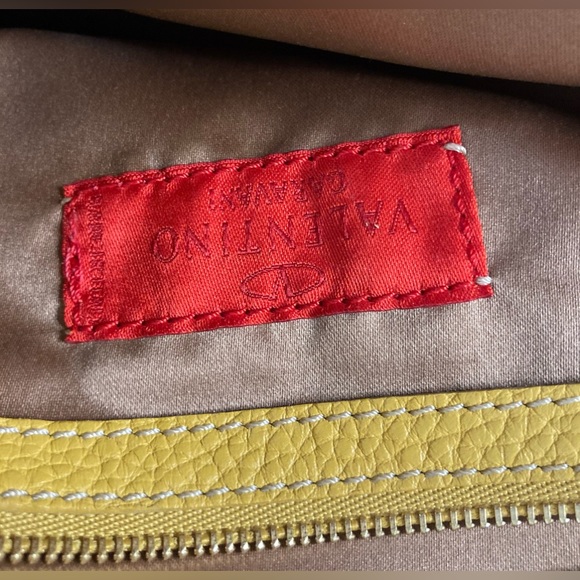 AUTHENTIC VALENTINO Handbag ♥️ 12” W x 10” H x 5” D. Excellent condition. - Picture 4 of 8